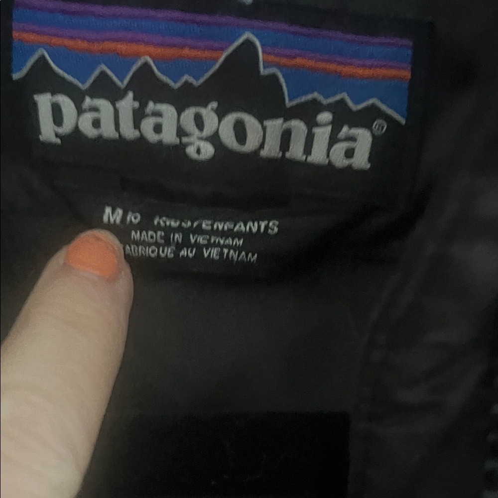 Kids m Patagonia black puffer